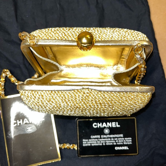 Authentic Chanel Party Pill Box Shoulder Bag - Picture 12 of 16